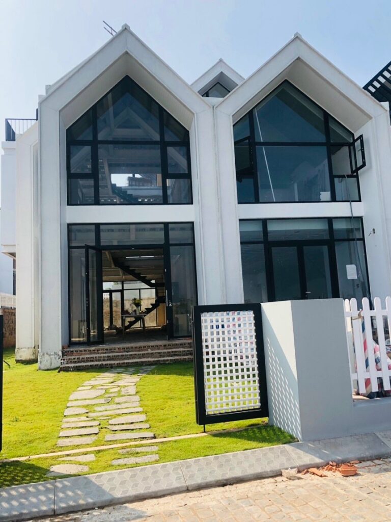 Vách ngăn bằng tấm xi măng cemboard ngoài trời