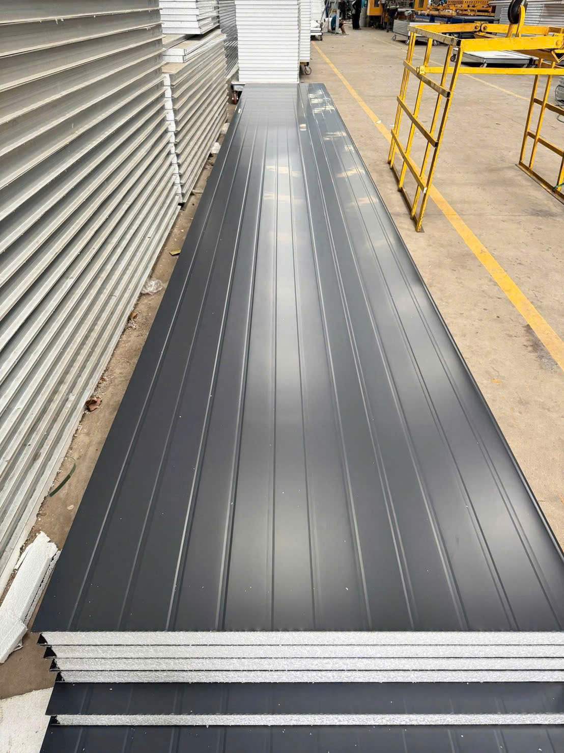 Mua tấm panel bình dương